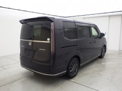 Honda Stepwgn 1.5 Spada Honda Sensing 7 seater 4WD 2022