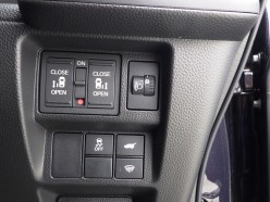 Honda Stepwgn 1.5 Spada Honda Sensing 7 seater 4WD 2022