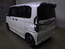 Honda N-BOX Custom 660 G L Turbo Honda Sensing 4WD 2018