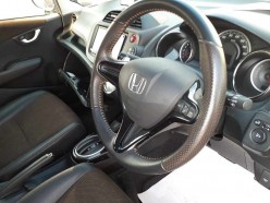Honda Fit Shuttle 1.5 15X 4WD 2013