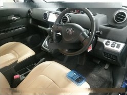 Toyota Corolla Rumion 1.8 S aero tourer 4WD 2015