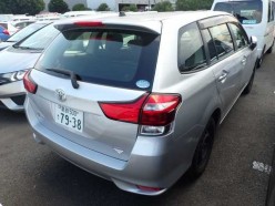Toyota Corolla Fielder 1.5 X 4WD 2015