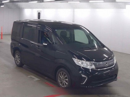 Honda Stepwgn 1.5 G 2015