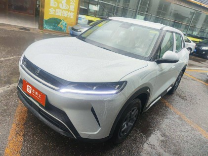 BYD Yuan Up 32 kWh Intelligent Driving Pilot 2025