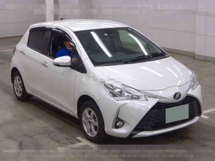 Toyota Vitz 1.3 F Safety Edition III 4WD 2019