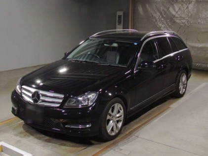 Mercedes-Benz C-Class C 180 Avantgarde 2013