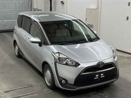 Toyota Sienta 1.5 X 2016