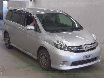 Toyota Isis 1.8 Platana V Selection 4WD 2012