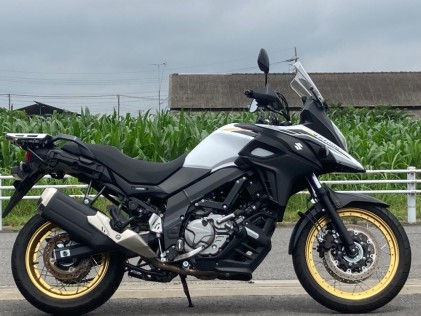Мотоцикл Suzuki V-STROM 650XT ABS 2022