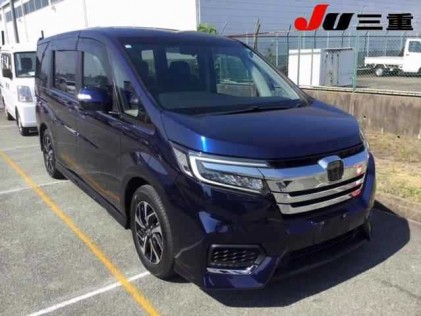 Honda Stepwgn 1.5 Spada Honda Sensing 7 seater 2020