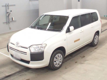 Toyota Probox 1.5 F 4WD 2016