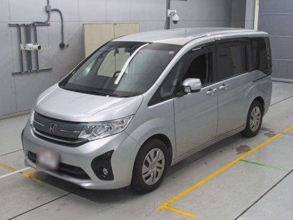 Honda Stepwgn 1.5 G Honda Sensing 7 seater 2021