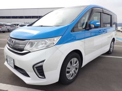 Honda Stepwgn 1.5 G 2016