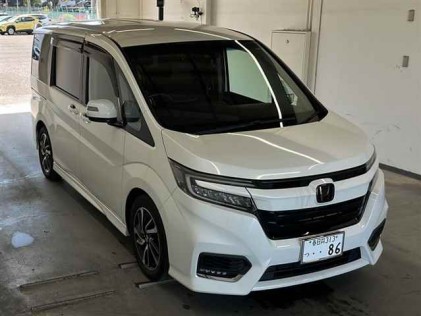 Honda Stepwgn 1.5 Spada Cool Spirit H. Sens. 7 Seat 2018