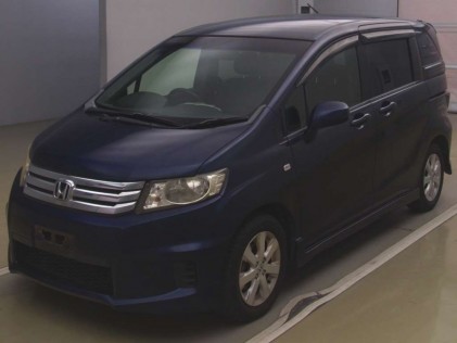 Honda Freed Spike 1.5 G aero 2010
