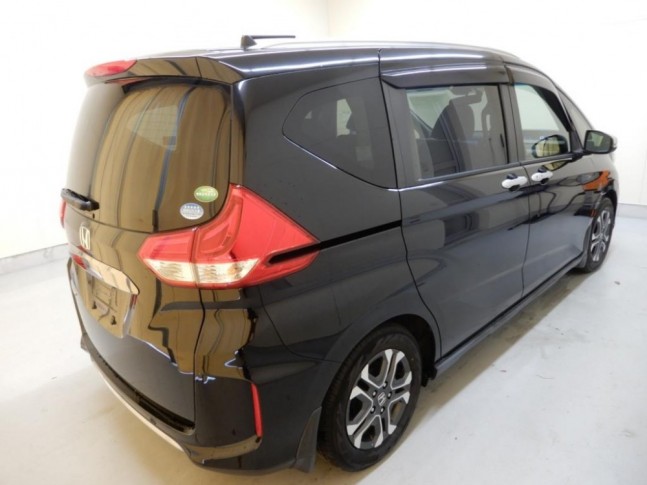 Honda Freed 1.5 CROSSTAR Honda Sensing 6 Seater 2020