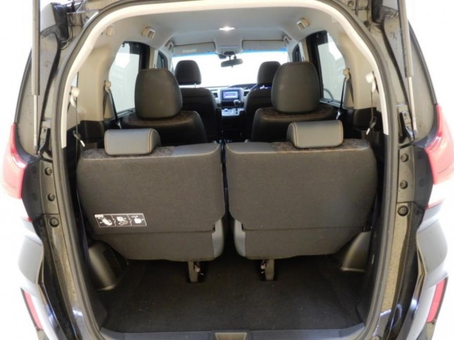 Honda Freed 1.5 CROSSTAR Honda Sensing 6 Seater 2020