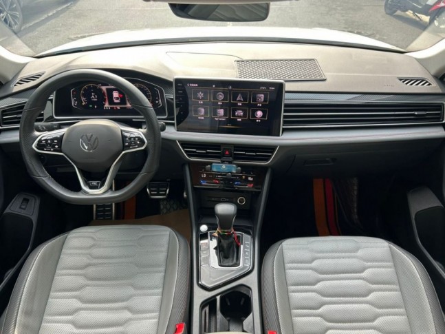 Volkswagen Tiguan X 2.0 330 TSI DSG Flagship 2022