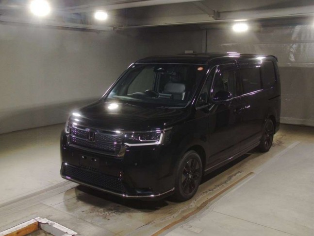 Honda Stepwgn 1.5 Spada 7 seater 2022