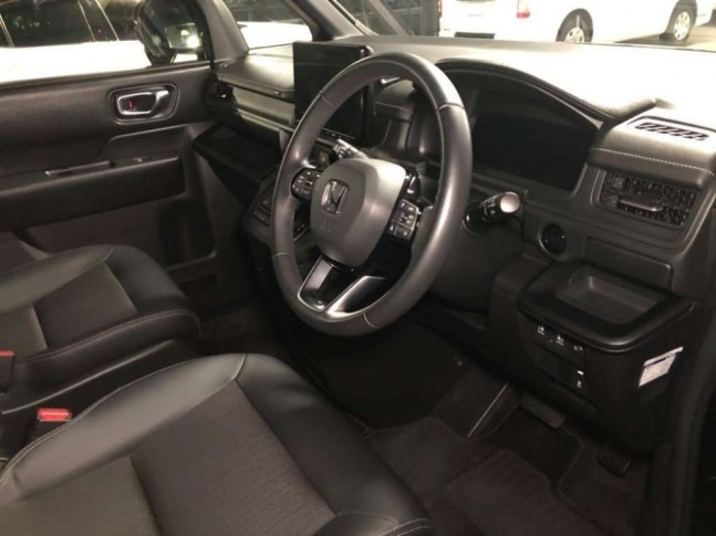 Honda Stepwgn 1.5 Spada 7 seater 2022