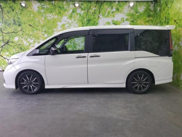 Honda Stepwgn 1.5 Modulo X Honda Sensing 7 seater 2017