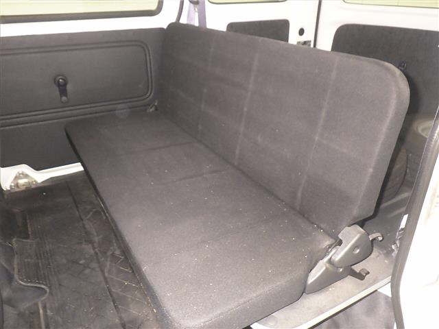 Daihatsu Hijet 660 Deluxe SAIII High Roof 4WD 2021