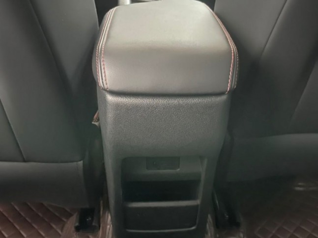 Geely Coolray Binyue 1.4TD 240T DCT Platinum 2022
