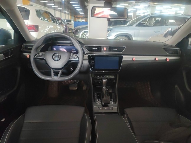 Skoda Superb 1.4T TSI DSG Exclusive 280 2024