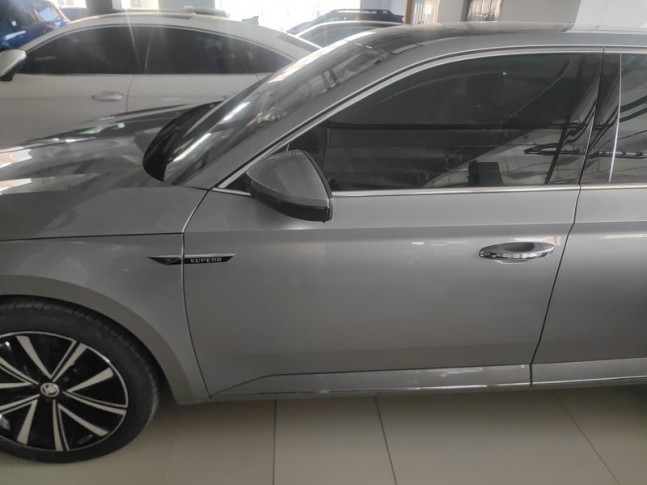 Skoda Superb 1.4T TSI DSG Exclusive 280 2024