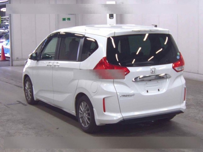 Honda Freed+ 1.5 G Honda Sensing 2017
