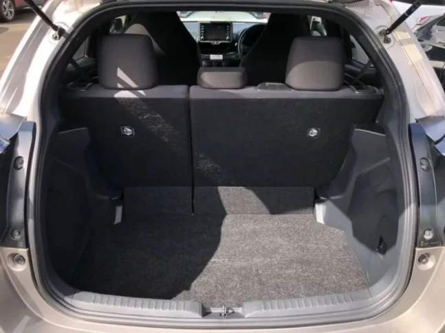 Toyota Yaris 1.0 X 2022