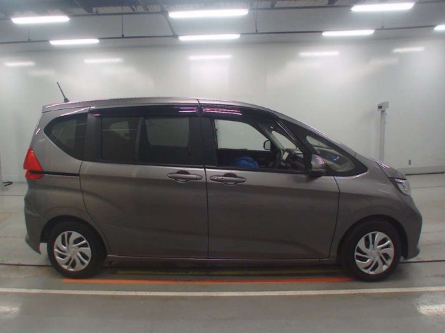 Honda Freed+ 1.5 G Honda Sensing 2022