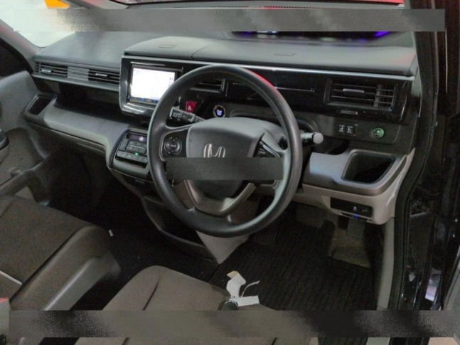 Honda Stepwgn 1.5 G 2015