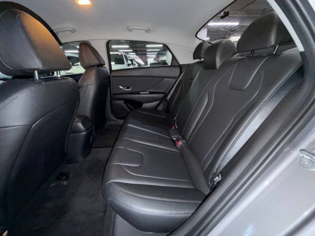 Hyundai Avante 1.6 G CVT Modern 2021
