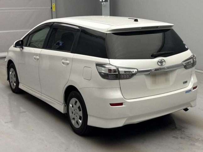 Toyota Wish 1.8X 2016