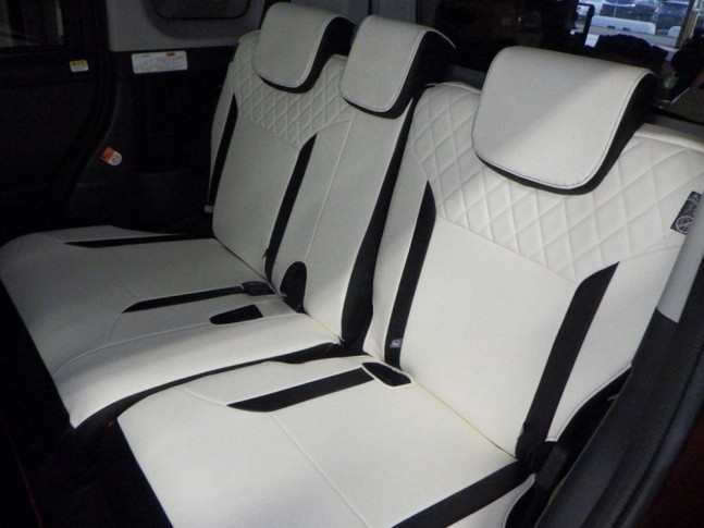 Toyota Roomy 1.0 Custom G 4WD 2022