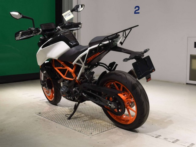 Мотоцикл KTM 390 DUKE  2018