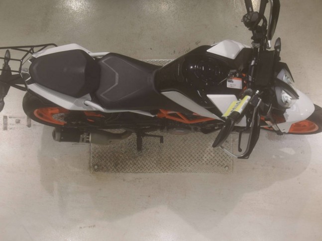 Мотоцикл KTM 390 DUKE  2018