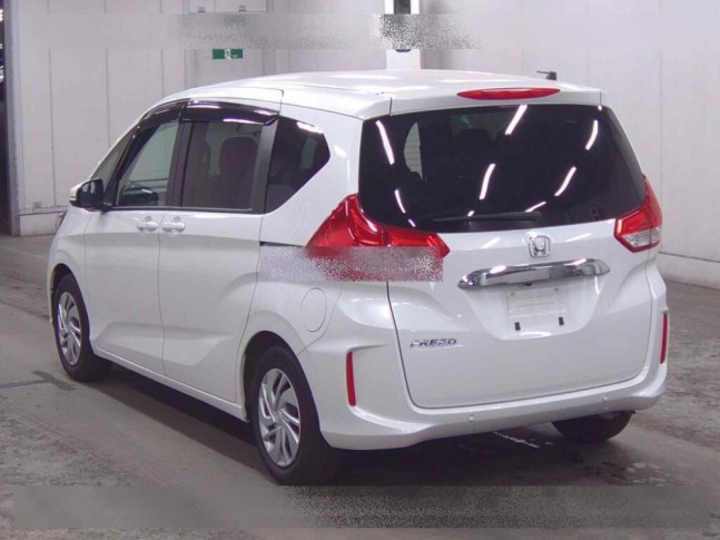 Honda Freed 1.5 G Honda Sensing 6 Seater 2023