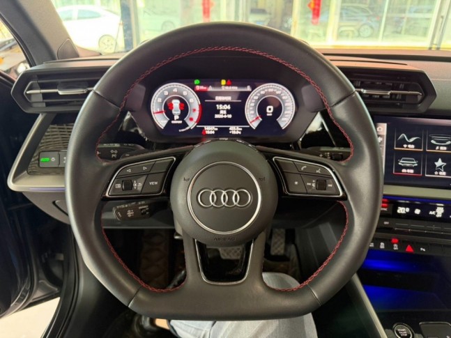 Audi A3 L 1.4 35 TFSI S Tronic Luxury Sport 2022