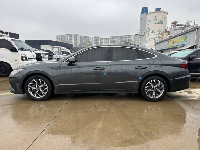Hyundai Sonata 2.0 MPI AT Premium Plus 2022
