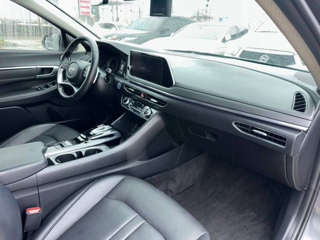 Hyundai Sonata 2.0 MPI AT Premium Plus 2022