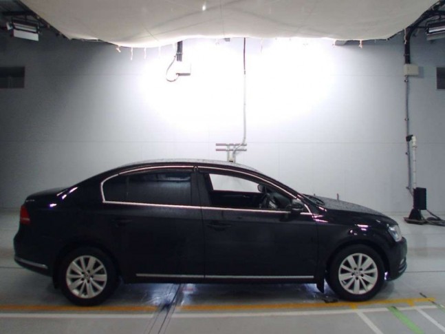 Volkswagen Passat 1.4 TSI DSG BlueMotion Comfortline 2011