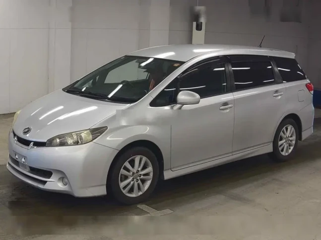 Toyota Wish 1.8 S 2010