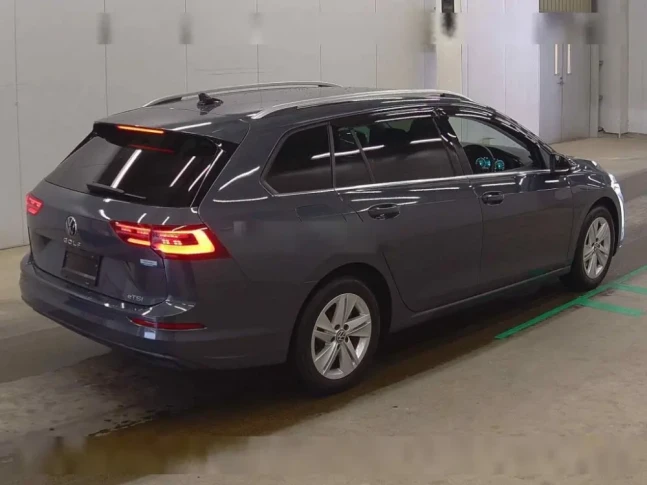 Volkswagen Golf Variant 1.0 eTSI Active 2023
