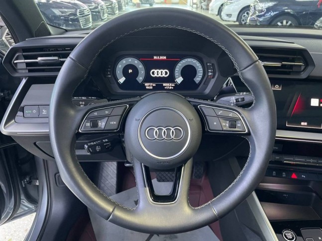 Audi A3 1.4 35 TFSI S Tronic Ultimate Color Edition 2023