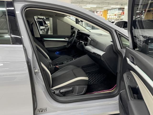 Volkswagen Golf 1.4 280 TSI DSG Pro 5dr. 2022