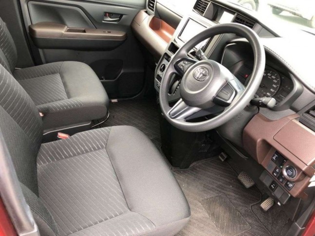 Toyota Roomy 1.0 XS 2019