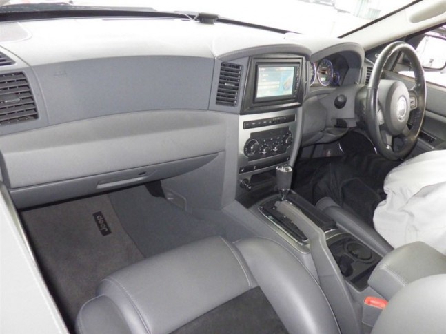 Jeep Grand Cherokee 6.1 AT SRT-8 4WD 2007