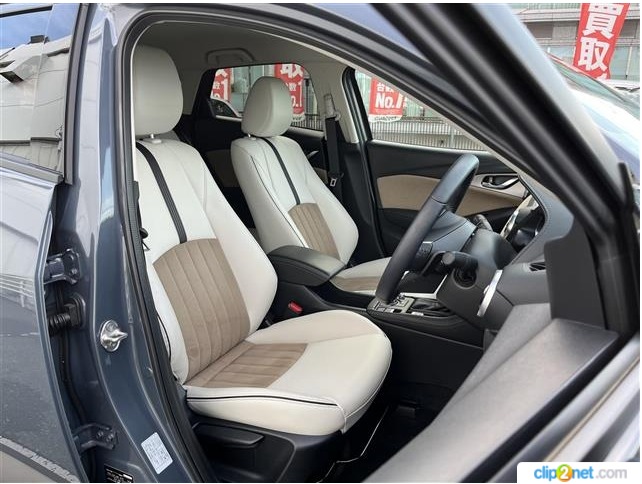 Mazda CX-3 1.5 15S Urban Dresser 4WD 2021